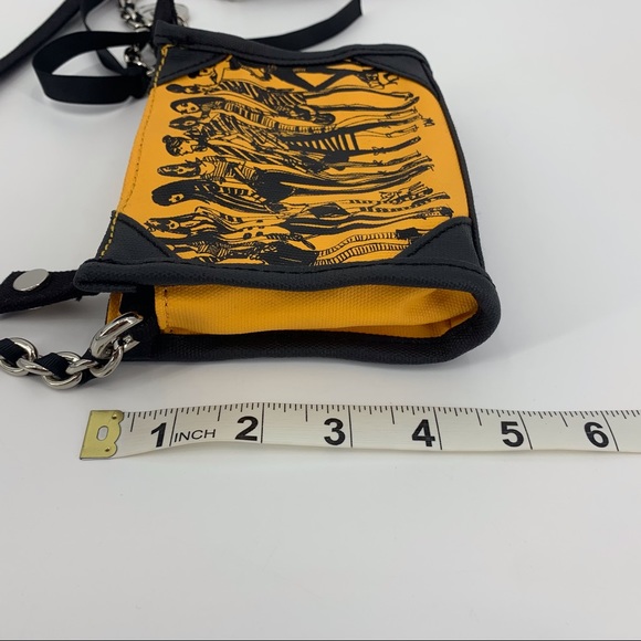 Izak Yellow Save the Bees Small Crossbody Purse - Picture 13 of 16